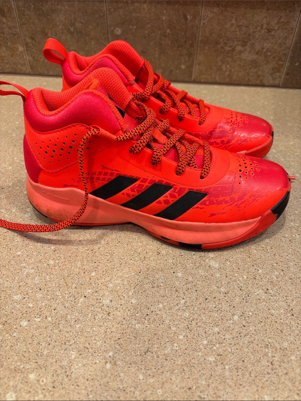 4.5Y Adidas Kids Burnt Orange and Black Athletic Sneakers